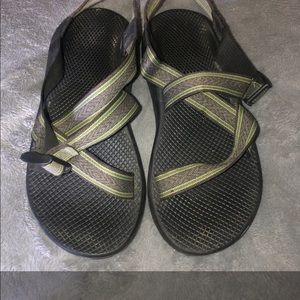 Men’s chacos